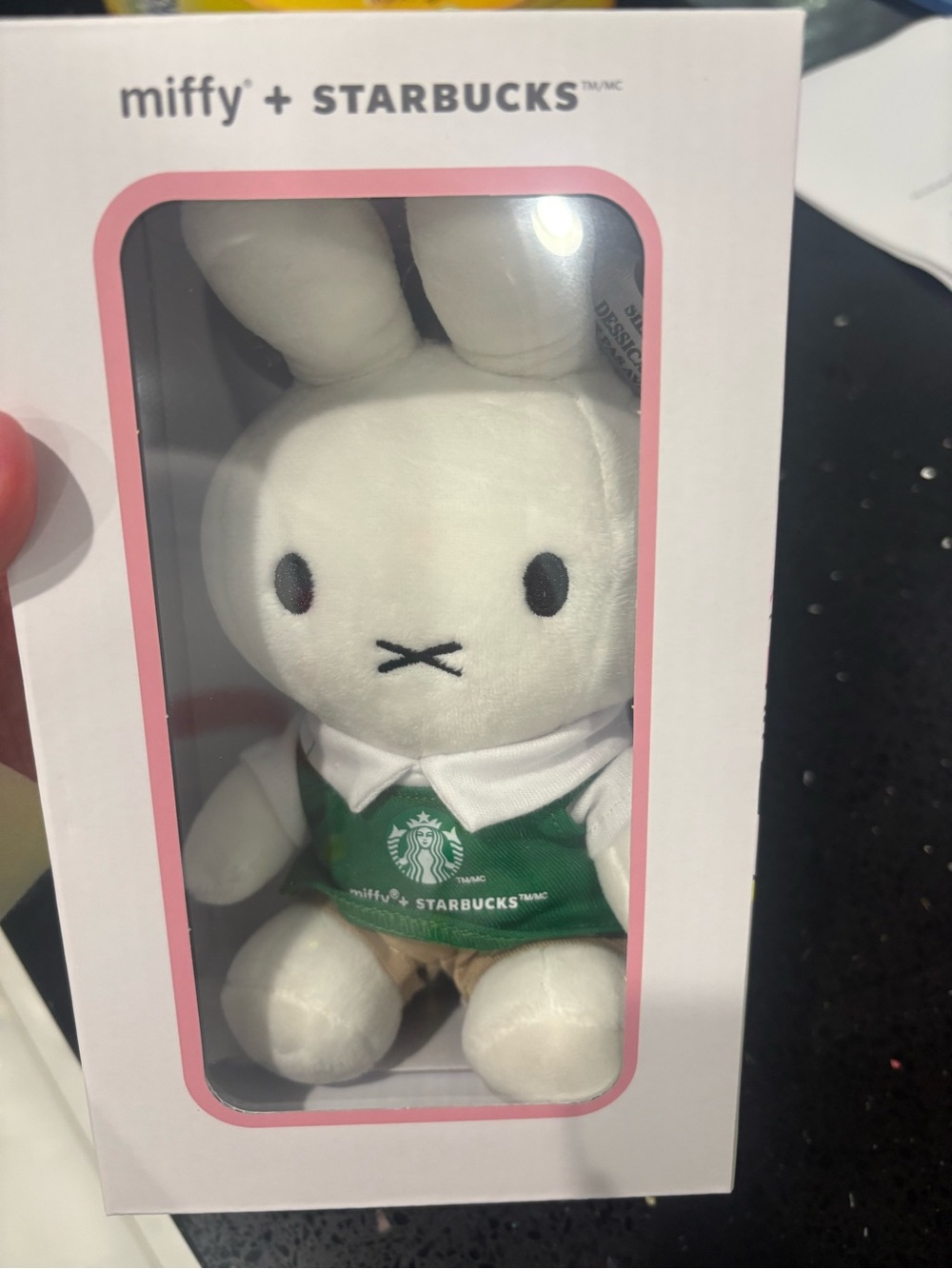 Starbucks x Miffy Bunny Plush in Green Barista Apron, New in Box - Picture 3 of 5